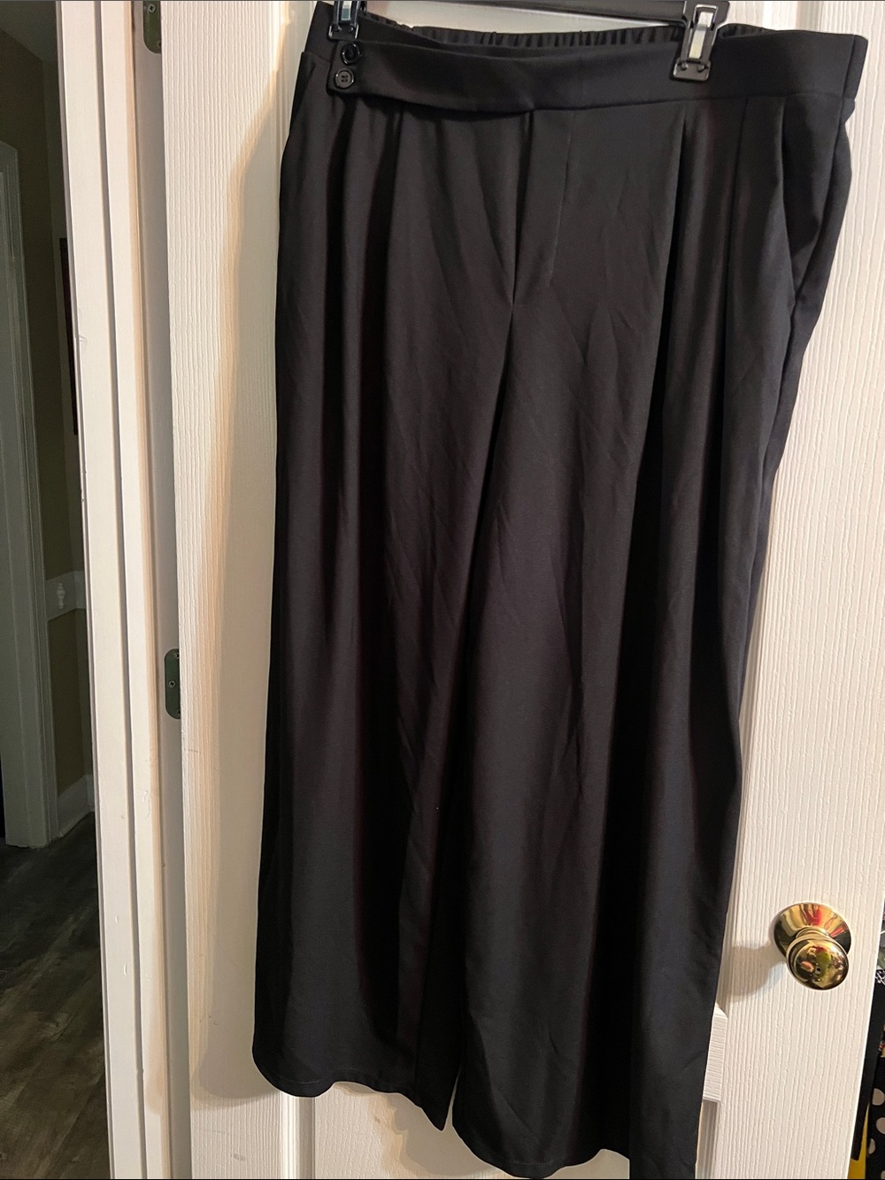 HALARA Black Wide-Leg Pants